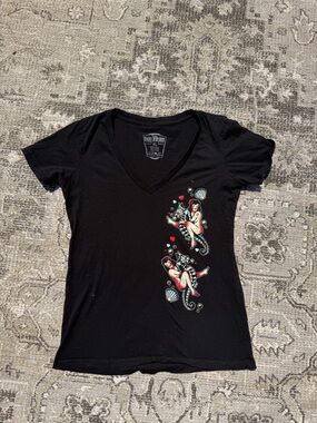 Lucky 13 Black V-Neck Graphic Tee XL